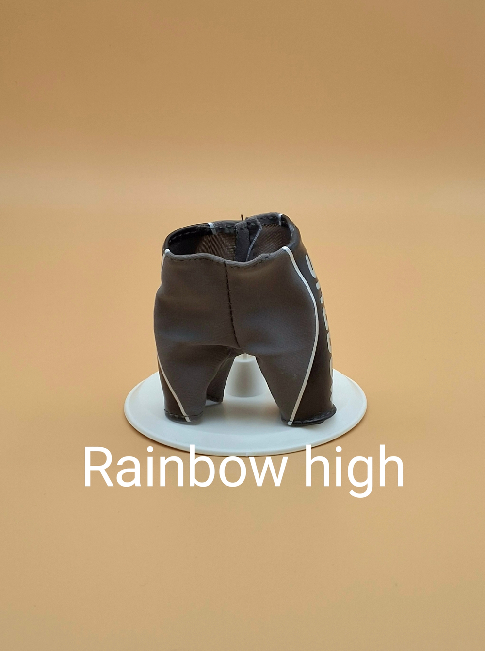 Одежда для кукол Rainbow High 0397