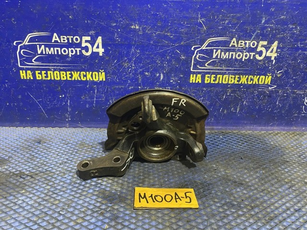 Ступица передняя правая TOYOTA DUET 1998-2000