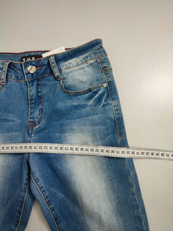 Джинсы Y.H.R базовые 40-42 размер