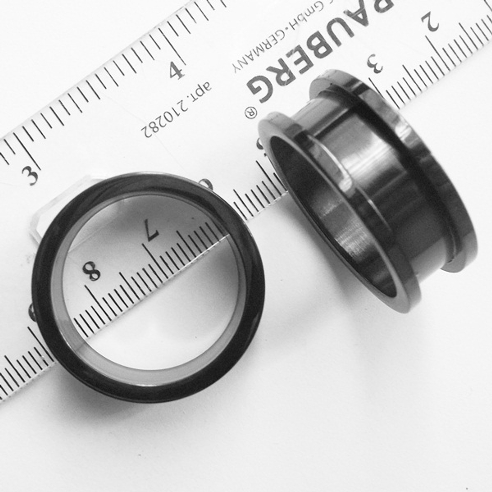 Тоннель диаметр 25 мм для пирсинга ушей (медицинская сталь). Титановое покрытие. Черная 1 штука