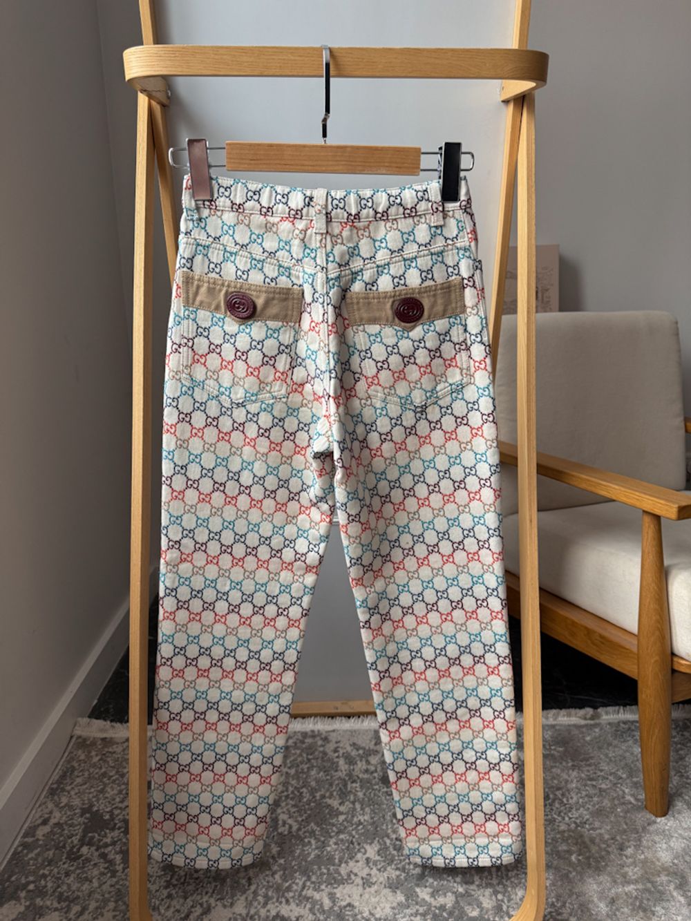 Брюки Gucci, 140