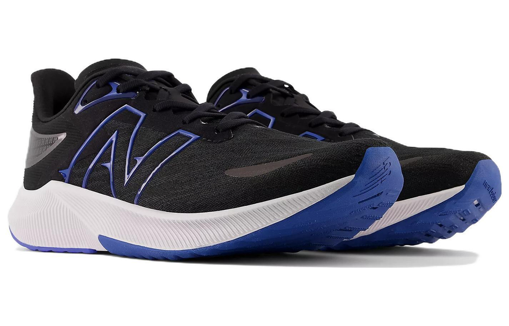 Кроссовки New Balance Fuelcell Propel V4