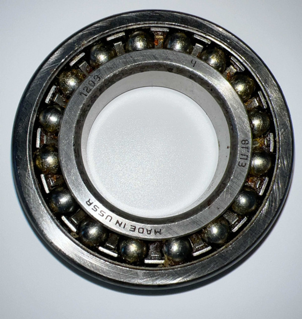 Подшипник 1209