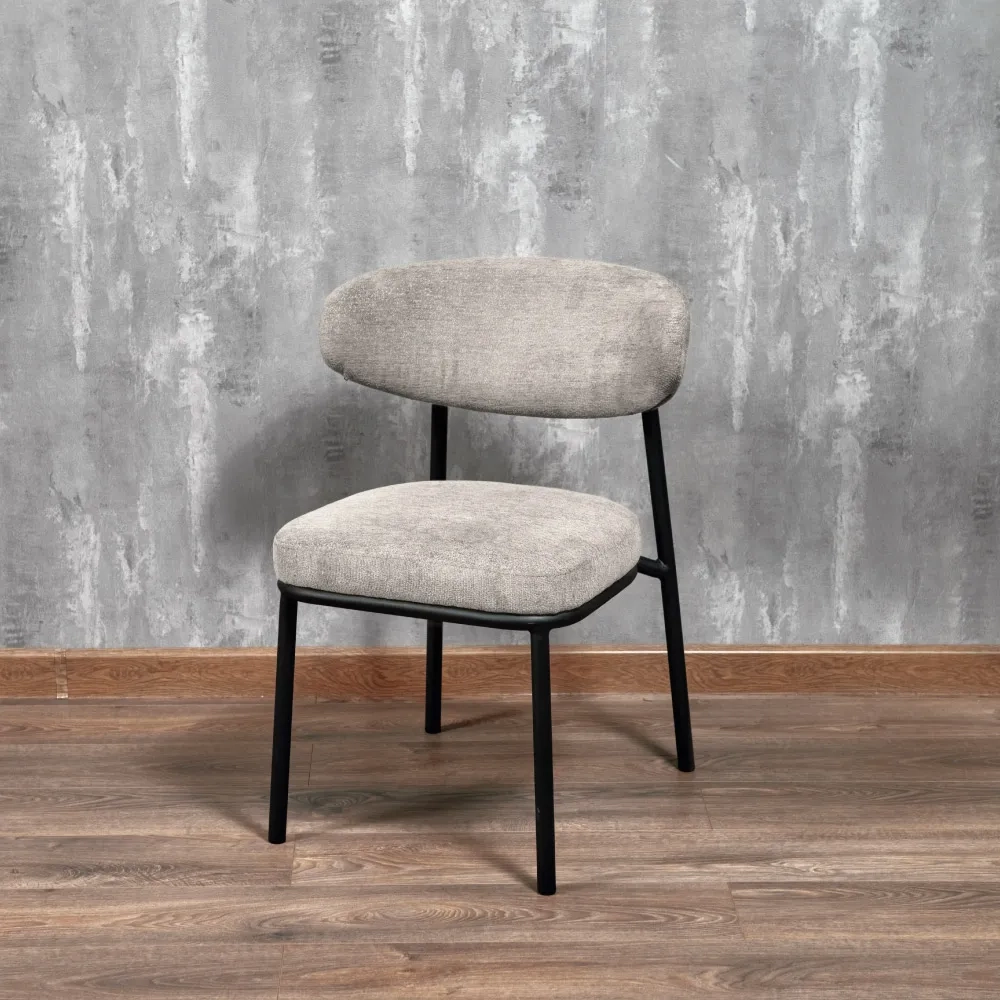 Стул Bradex Home Lucas 2 латте шенилл с чёрными ножками