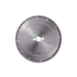 Изображение дисковых пил AKE серии 0017 со ступенчатым корпусом