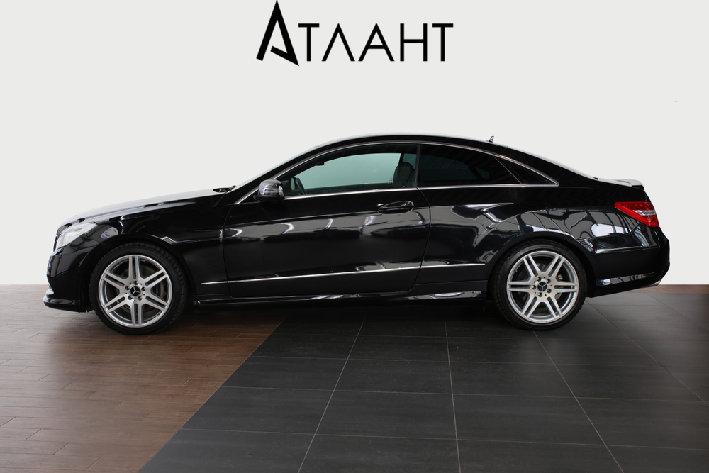 Mercedes-Benz E-Class, 2012 год