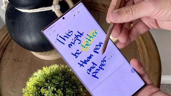 Samsung Galaxy Note 20 vs Note 20 Ultra - Сравнение производительности процессора, характеристик камеры и экрана, цветов и дизайна.