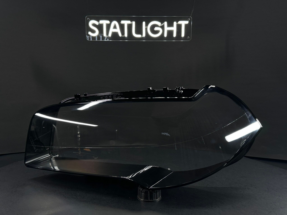 Левое стекло фары BMW X3 E83 2004-2010 рест