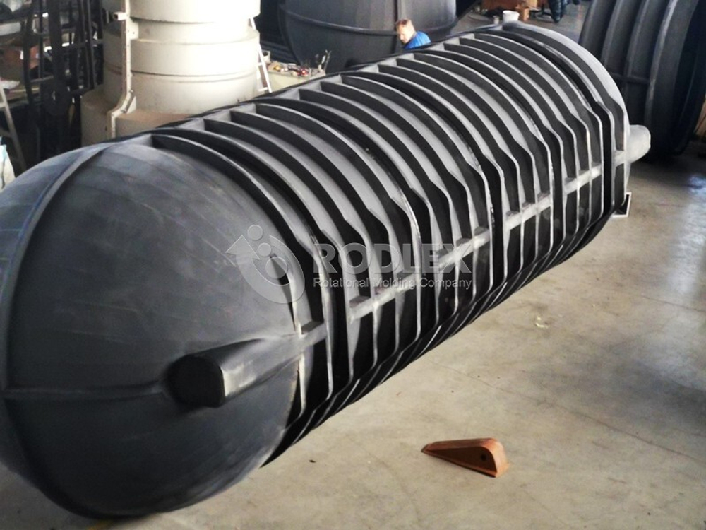 Резервуар для дизельного топлива 35-OIL наземный Родлекс Oil 35000 л. горизонтальный (2400x9700x2500см;1622кг;) - арт.559699