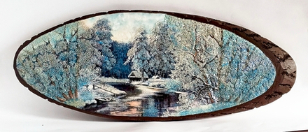 Панно на срезе дерева" Зимняя сказка "79-32-3см