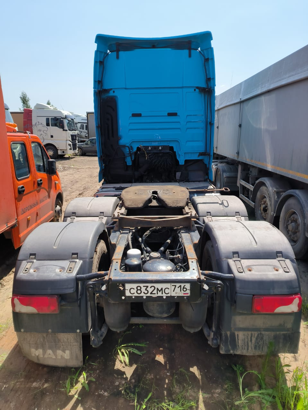 MAN TGX 6x2 Седельный тягач 28.440 6x2-2 BLS (Дизельный, 10,5 л, 441 л.с., МТ)