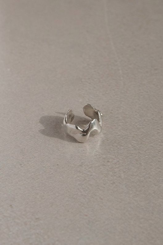 Кафф MATERIAL / The Mineral Bar