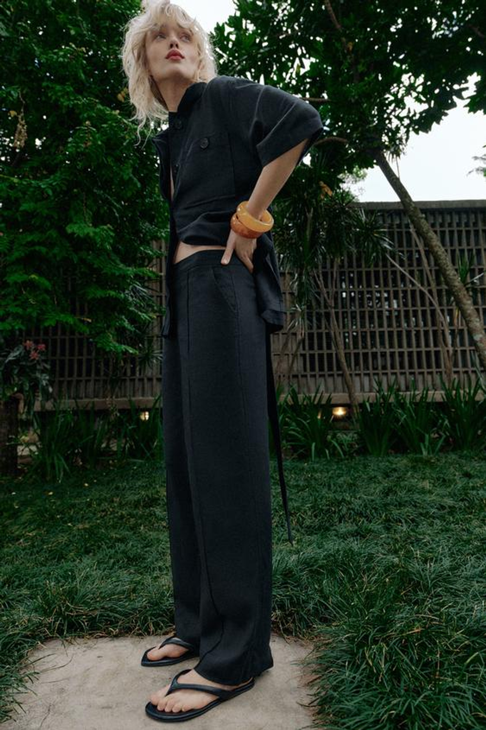 ZARA БРЮКИ-САФАРИ ИЗ ЛЬНА, МОРСКОЙ СИНИЙ