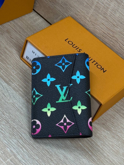 Визитница Louis Vuitton