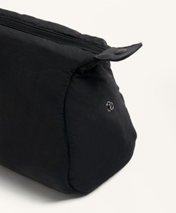 OYSHO Нейлоновая косметичка, черный