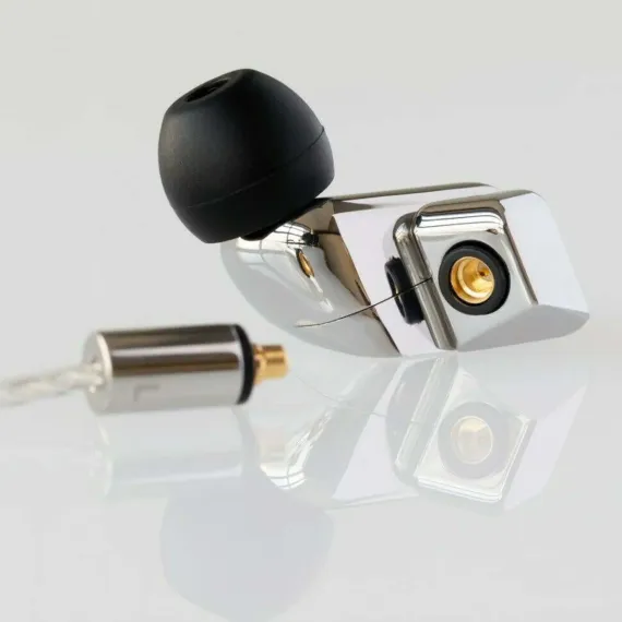 Final Audio A8000 Silver