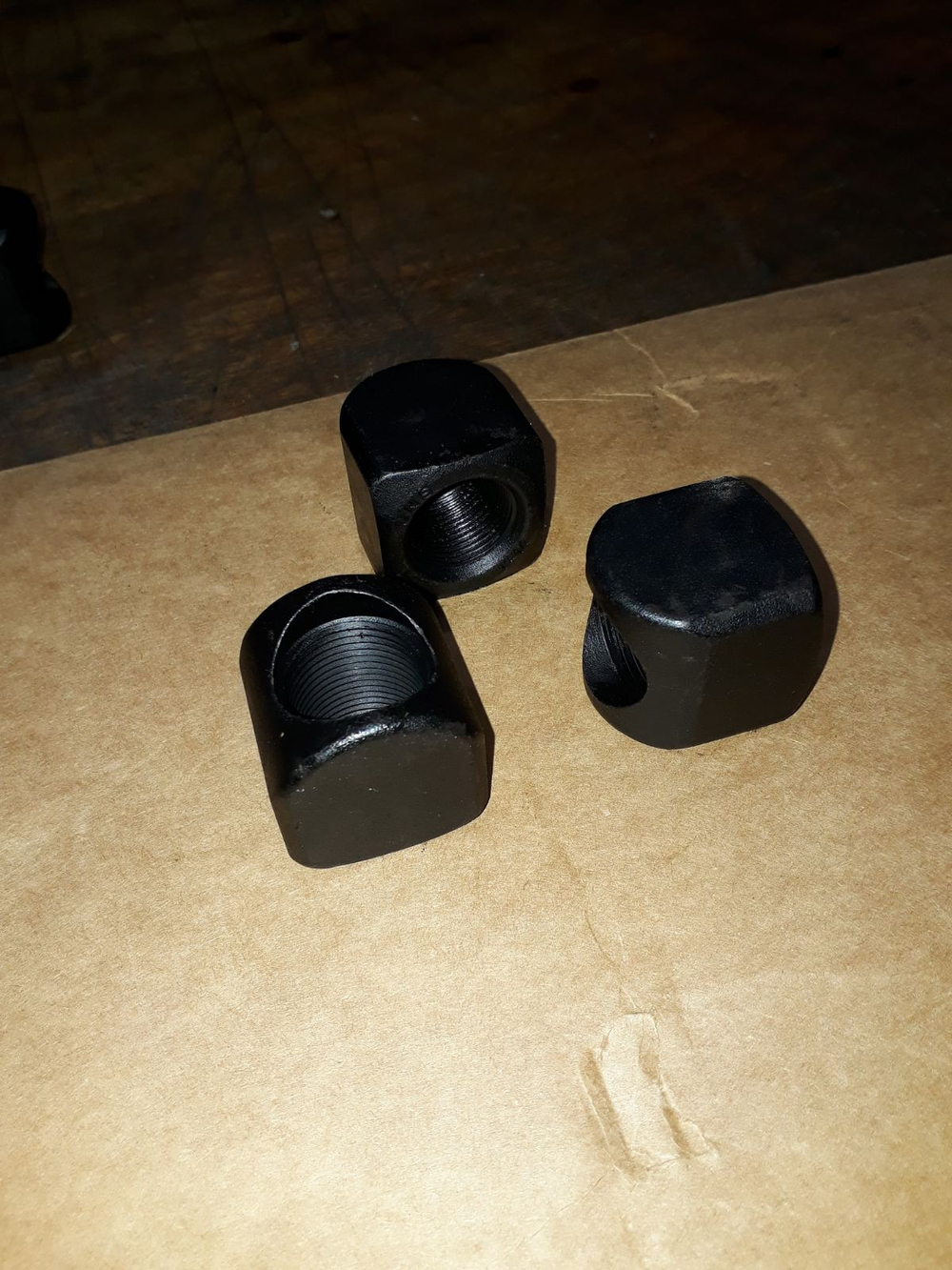 Гайка башмачная 1"