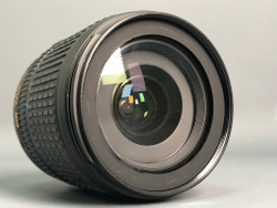 Nikon 18-105 3.5-5.6 ED