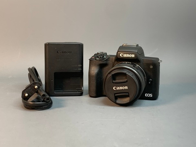 Canon EOS M50 Kit 15-45mm 3.5-6.3 IS STM 1.000 Кадров
