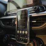 Держатель авто магнитный More choice C04 silver