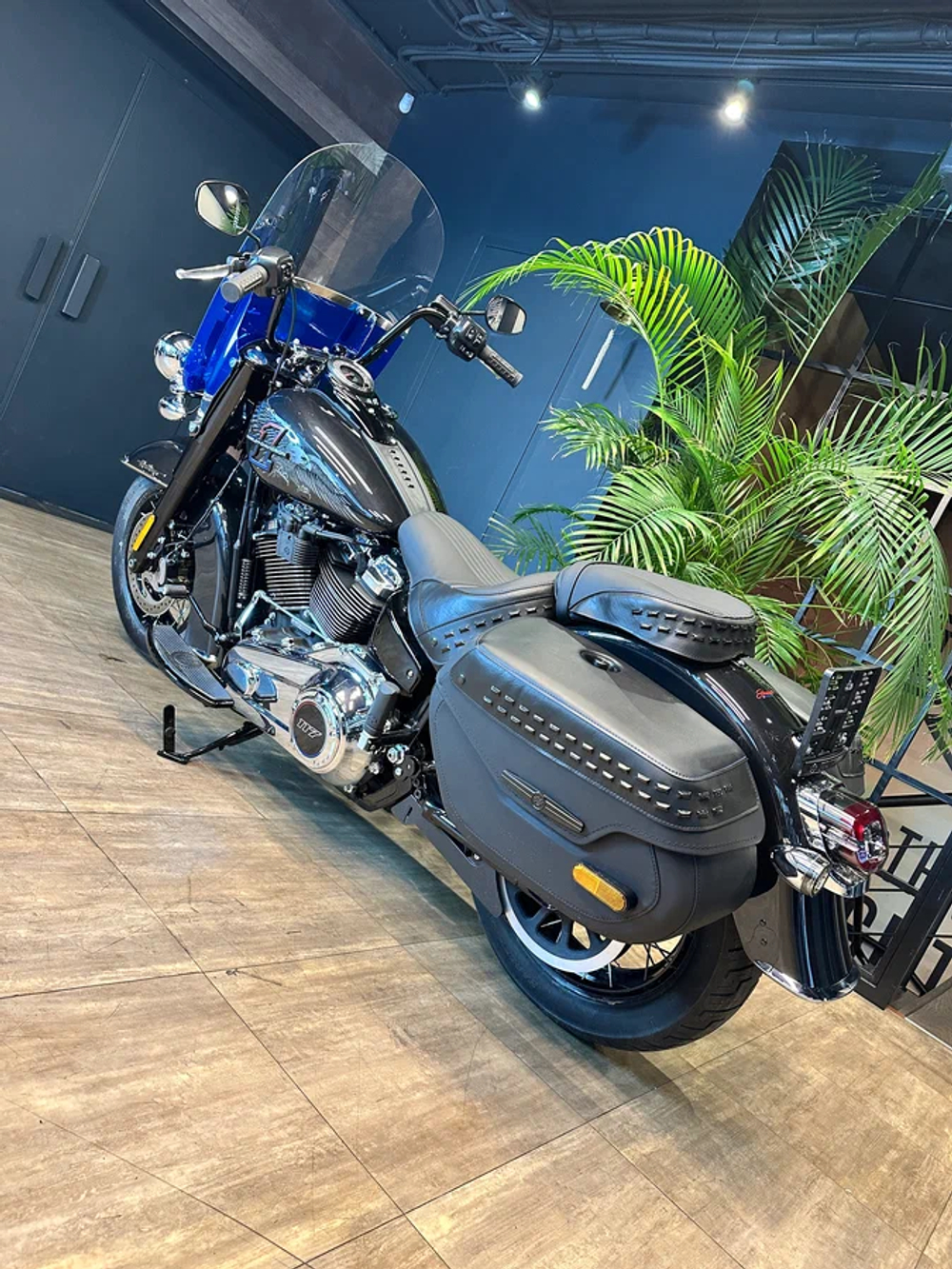 Harley-Davidson Heritage Midnight Ember, 2026