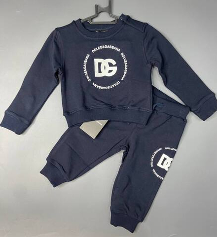 Костюм Dolce&Gabbana