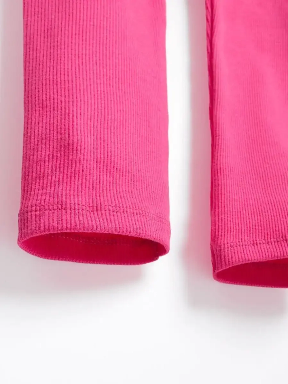 Костюм для девочки на осень