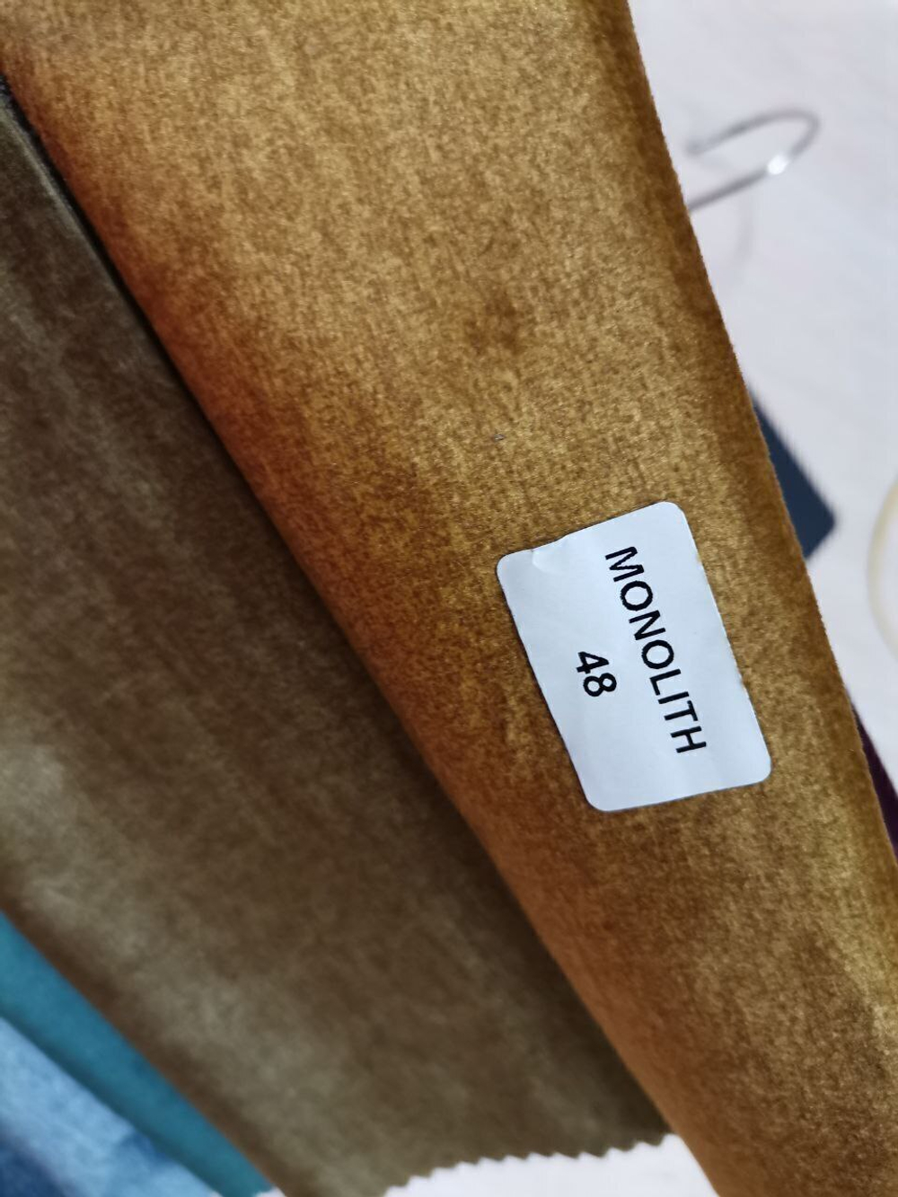 Велюр Monolith (Монолит) 48