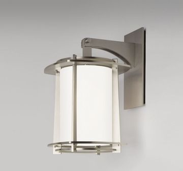 Premier 4-Fin Sconce