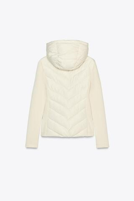 ZARA СТЕГАНАЯ КУРТКА С КОНТРАСТНЫМИ ДЕТАЛЯМИ, ЭКРЮ