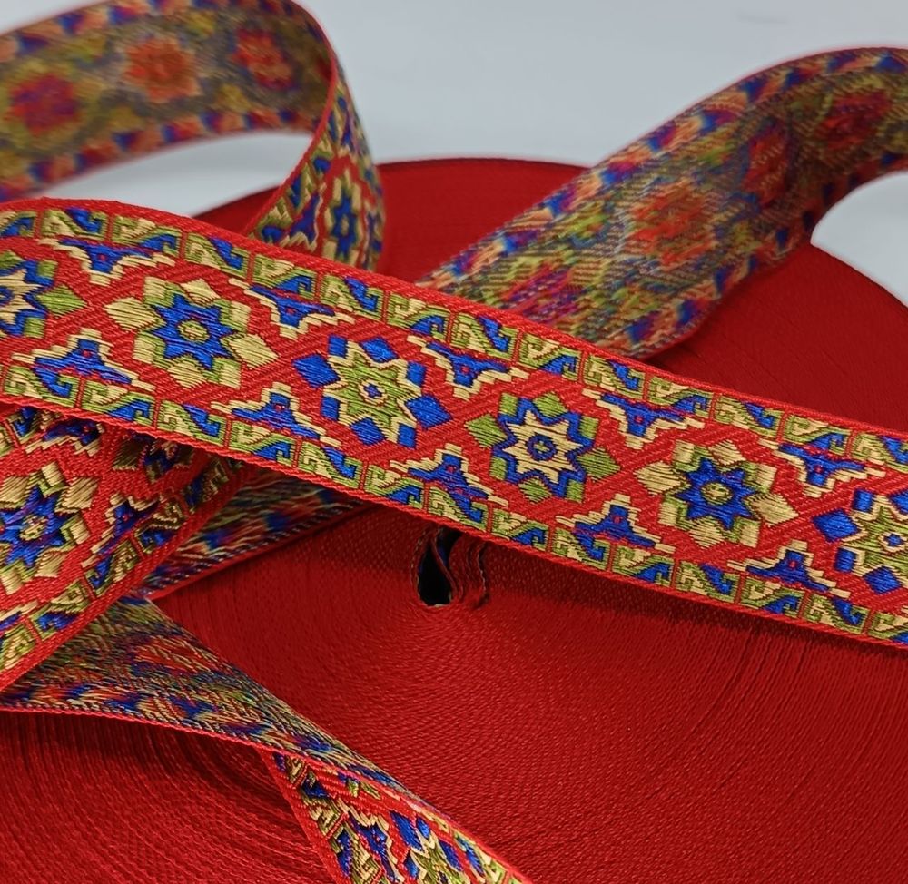 Тесьма жаккард, ш. 3 см