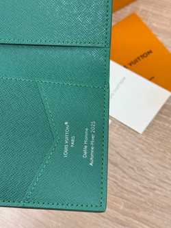 Обложка на паспорт Louis Vuitton