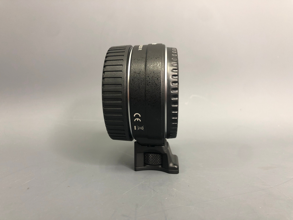 Commlite CM-EF-EOS R