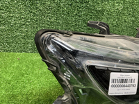 Фара правая Maserati Levante (2020-2024) LED