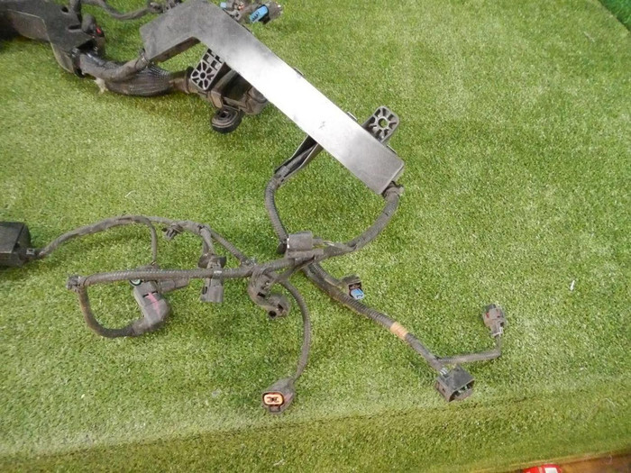 Проводка моторного отсека Genesis G90 (2016-2019)