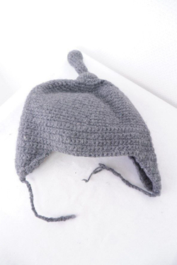 Шапка шерстяная на 3-4 года