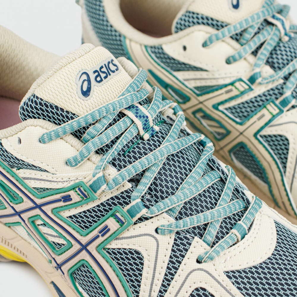 кроссовки Asics Gel-Kahana 8 Beige Blue 1011B109