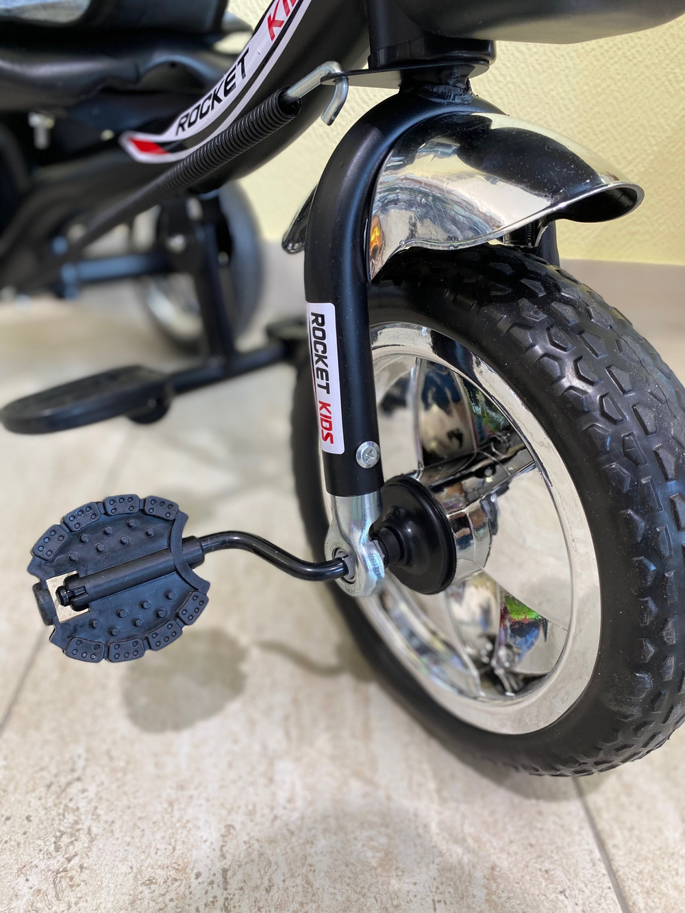 Велосипед 3-х колесный ROCKET с музыкальной панелью серый арт. 5088