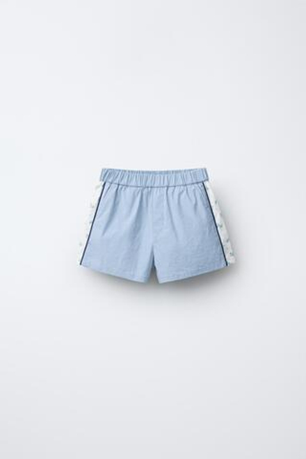 ZARA ШОРТЫ ИЗ ВЫСОКОТЕХНОЛОГИЧНОЙ ТКАНИ С КОНТРАСТНЫМ ЦВЕТОЧНЫМ ПРИНТОМ, ГОЛУБОЙ