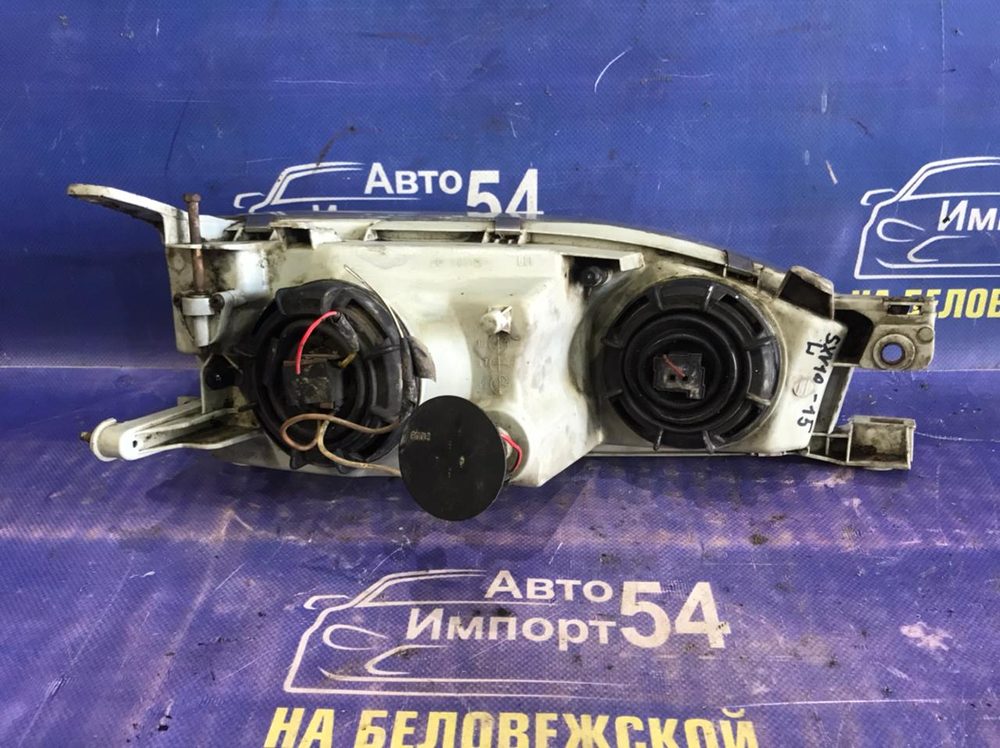 Фара передняя левая TOYOTA CAMRY 1995