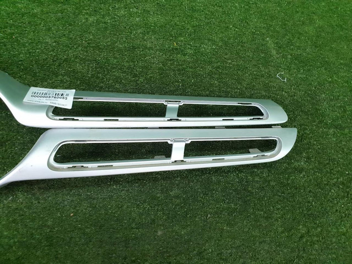 Накладка решетки радиатора Mercedes E W213 (2016-2021) All-Terrain