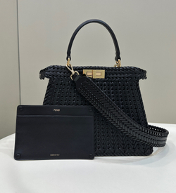 Fendi Peekaboo ISeeU Medium 33 cm