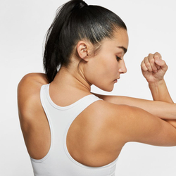 Теннисный бюстгальтер Nike Swoosh Bra Non Pad