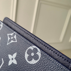 Louis Vuitton Brazza Wallet