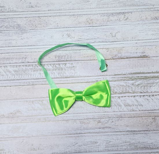 Галстук бабочка классика, лайм глянец