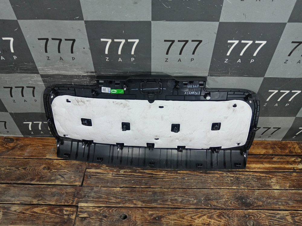 Обшивка крышки багажника Exeed Exlantix ET 24-нв Б/У Оригинал 403006273AAABK