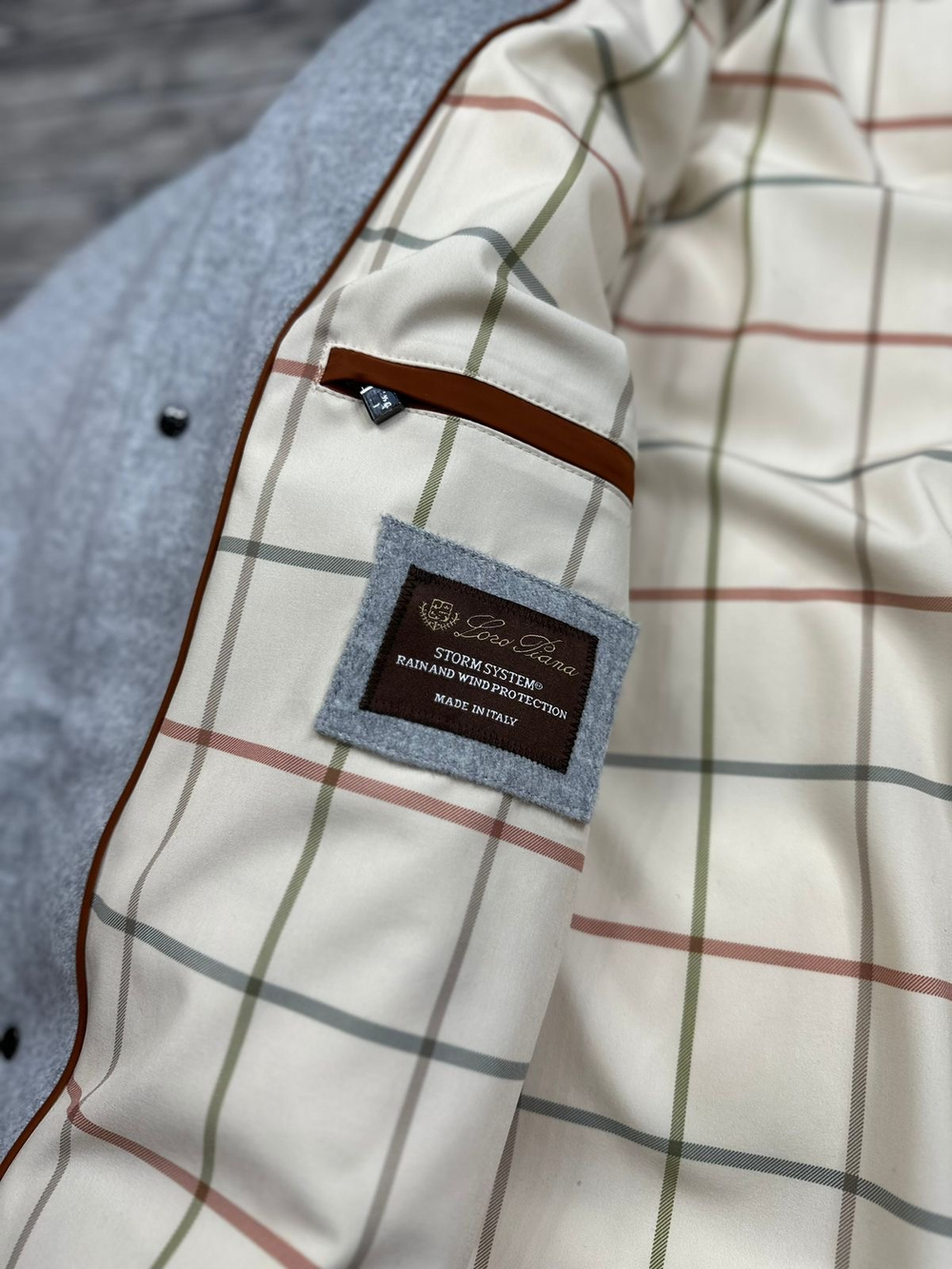 Пуховик Loro Piana