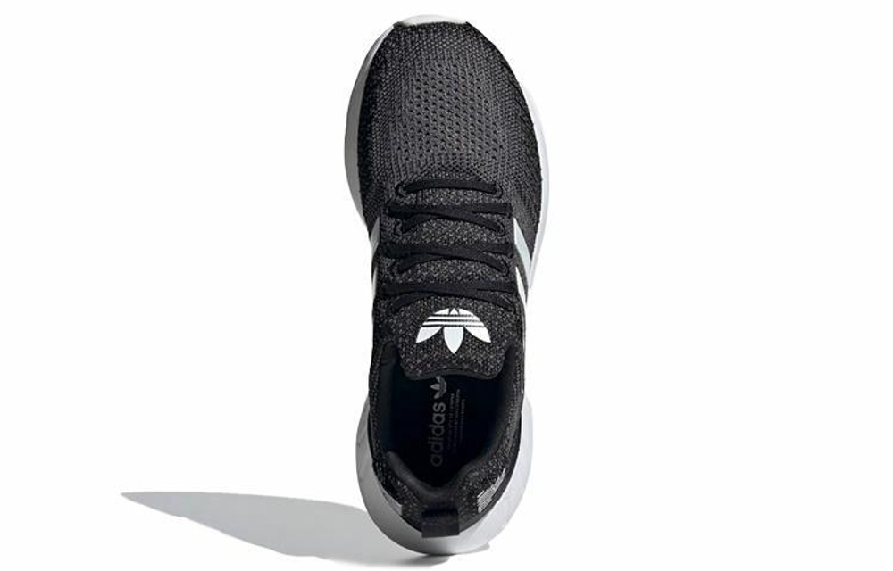 Кроссовки Adidas Originals Swift Run 22 (Женская размерная сетка)