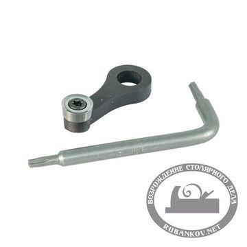 Нож на токарный резец Crown Revolution с твердосплавной пластиной (карбид вольфрама) D8мм