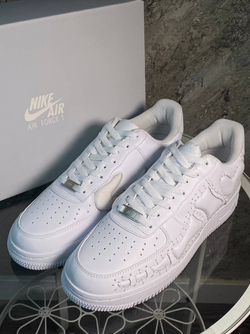 Кроссовки Nike